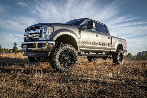 ReadyLIFT Suspension F-250/F-350 4WD With 1-Piece Drive Shaft 6.5in Lift Kit and SST3000 Shocks (2017-2019)