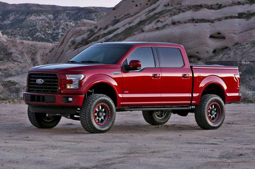 Fabtech F-150 2WD 6in Performance System w/Dirt Logic 2.5 Reservoir Coilovers & Rear Dirt Logic 2.25 Shocks (2015-2020)