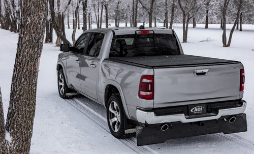 Lomax Maverick Hard Folding Tonneau Cover (2022-2026)