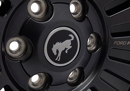 Ford Racing Bronco Overlanding 17x8.5 Wheel Kit - Magnetic Gray (2021-2024)