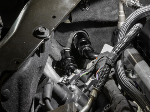 Fathouse Performance Mustang GT/GT350/GT500 Heater Core Firewall AN Adapter Fitting - Single (2015-2023)