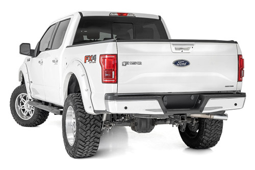 Rough Country F-150/Super Duty Crew Cab Oval Nerf Steps (2015-2026)