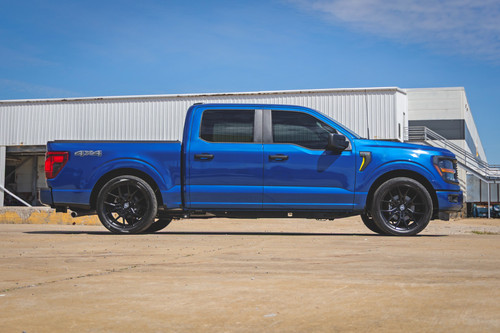 Rough Country F-150 4WD 2/4 Lowering Kit w/ M1 Monotube Shocks (2015-2026)
