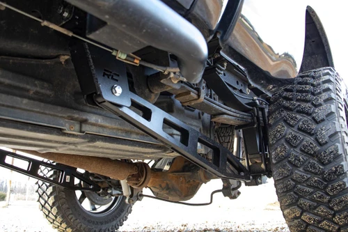 Rough Country F-250 4WD Traction Bar Kit (2008-2016)