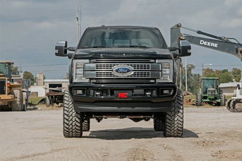 Rough Country Super Duty Diesel 4WD 4-Link 6in Lift Kit (2017-2022)
