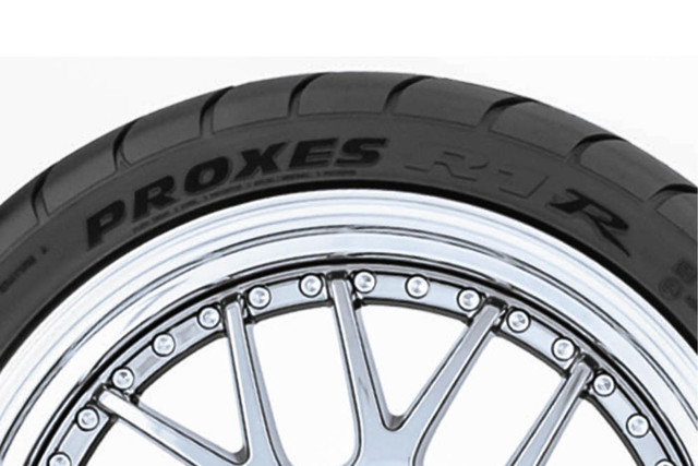 Toyo Proxes R1R Tire - Image