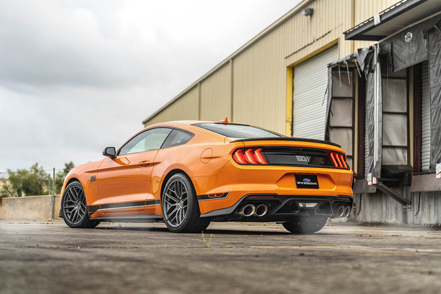 Steeda Mustang Trident Gloss Titanium Square Wheel Package