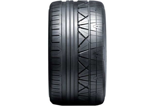 Nitto INVO Ultra High Performance Tire - Image