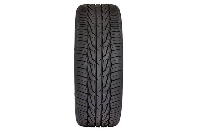 Toyo Extensa HP II Tire - Image