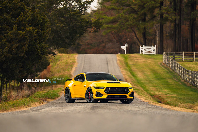 Velgen Wheels Mustang VF10 Gloss Black Square Wheel & Tire Package - 20x10 (2015-2023) - Image Velgen Wheels Mustang VF10 Gloss Black Square Wheel & Tire Package - 20x10 (2015-2023) - Image