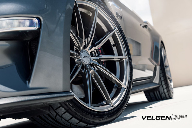 Velgen Wheels Mustang VF10 Gloss Gunmetal Staggered Wheel & Tire Package - 20x10/11 (2015-2026) - Image Velgen Wheels Mustang VF10 Gloss Gunmetal Staggered Wheel & Tire Package - 20x10/11 (2015-2026) - Image