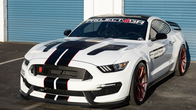 Phoenix CF Designs Mustang GT350 GT4 Style Forged Hood Vent Package - Gloss (2016-2020) - Image Phoenix CF Designs Mustang GT350 GT4 Style Forged Hood Vent Package - Gloss (2016-2020) - Image