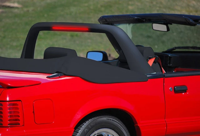 CDC 101000 Mustang Convertible Lightbar - Black (90-93)