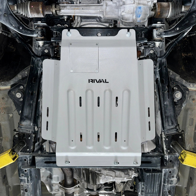 RIVAL 4X4 F-150 Transmission/Catalytic Converter Aluminum Skid Plate (2015+) - Image RIVAL 4X4 F-150 Transmission/Catalytic Converter Aluminum Skid Plate (2015+) - Image