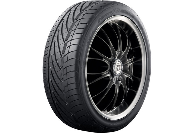 Nitto Neo Gen Tire - 215/35ZR18 - Image