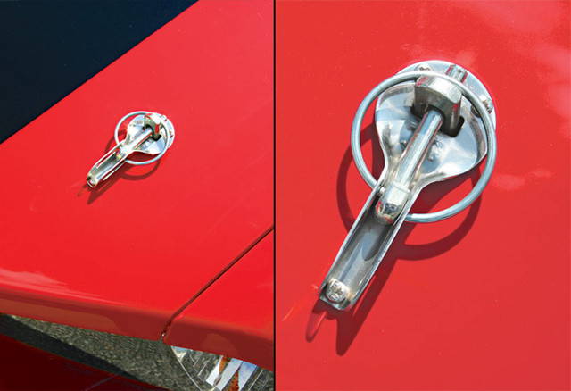 Steeda Slide Style Captive Mustang Hood Pins (1979-2023) - Image Steeda Slide Style Captive Mustang Hood Pins (1979-2023) - Image