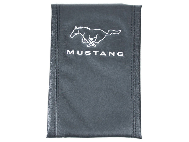 Drake Mustang Console Pad Cover With Mustang Logo Black (2005-2009) - Image