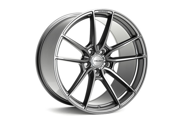 Velgen Wheels Mustang VF5 Gloss Gunmetal Staggered Wheel Package - 20x10/11 (2005-2023) - Image Velgen Wheels Mustang VF5 Gloss Gunmetal Staggered Wheel Package - 20x10/11 (2005-2023) - Image