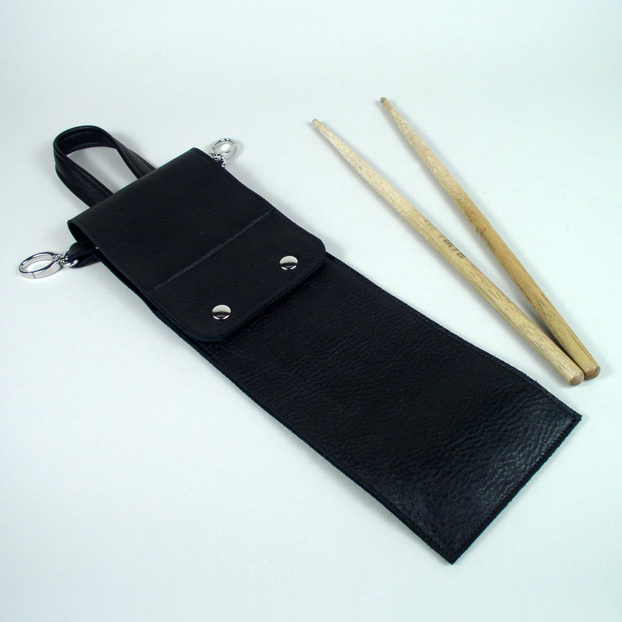 Small Plain Leather Drumstick Bag - Leathersmith Designs Inc.