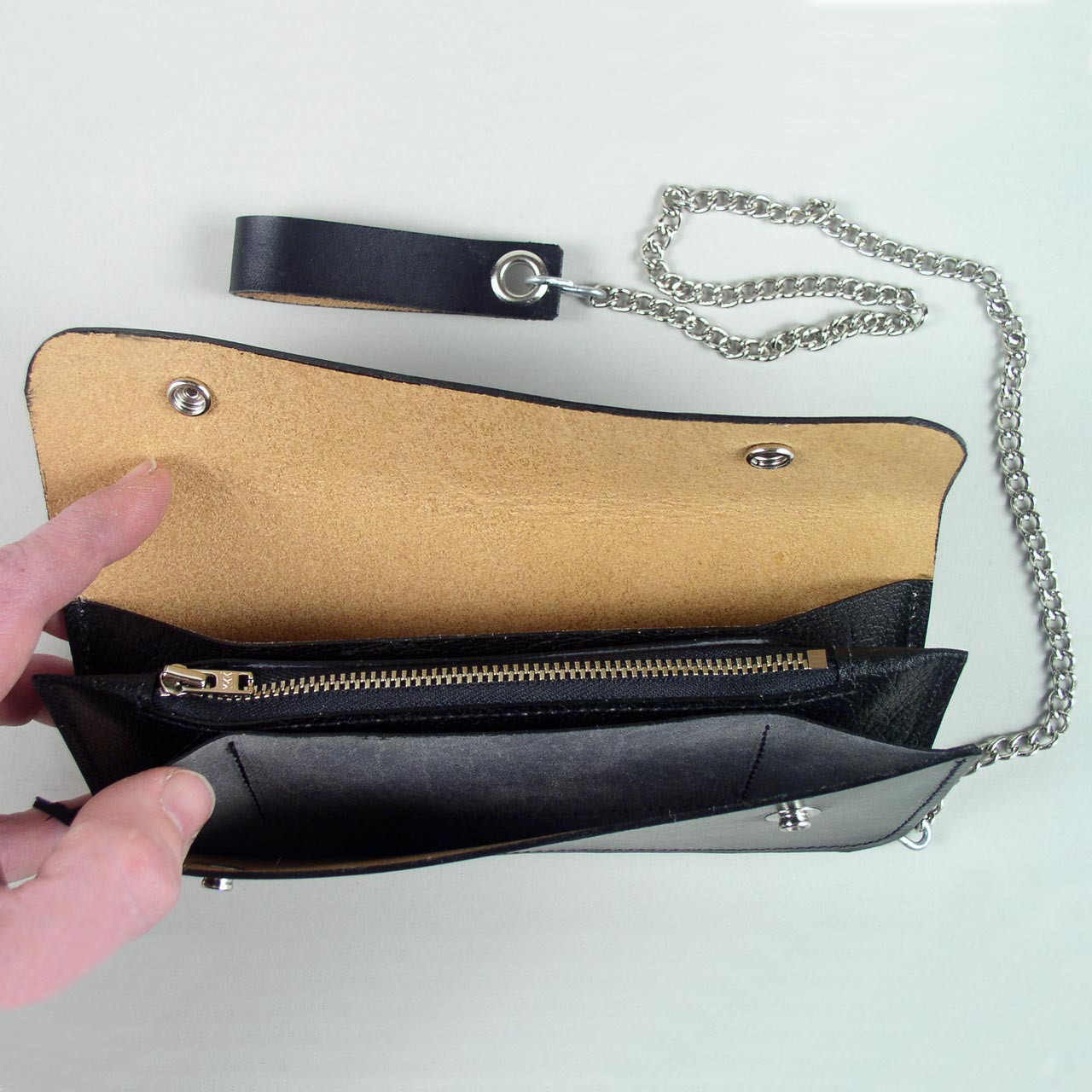 Leather Trucker's Wallet - Leathersmith Designs Inc.