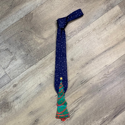 CHRISTMAS Ties Tree