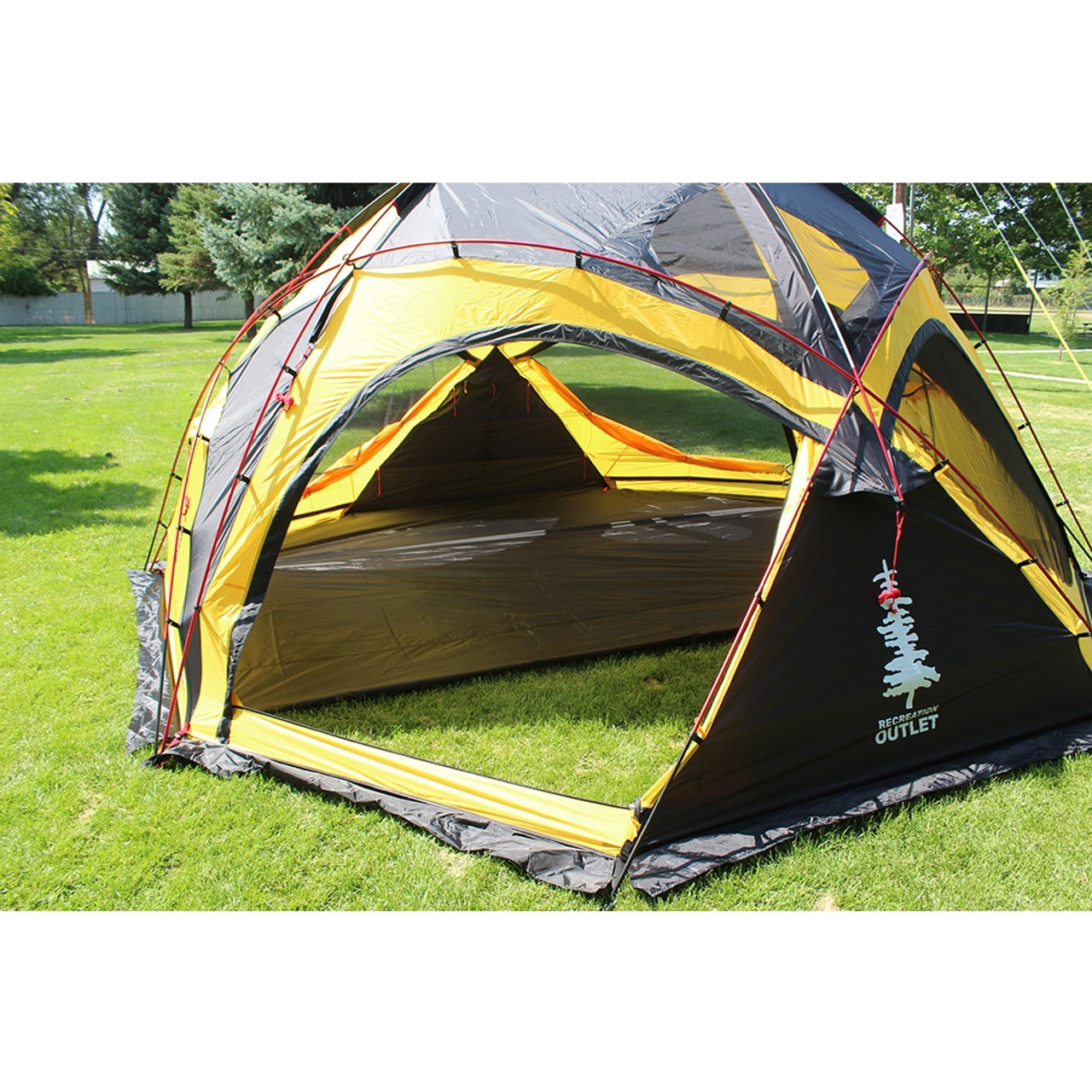 12 person shop basecamp tent