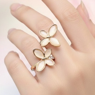 Double Butterfly Fashion Ring .70 each