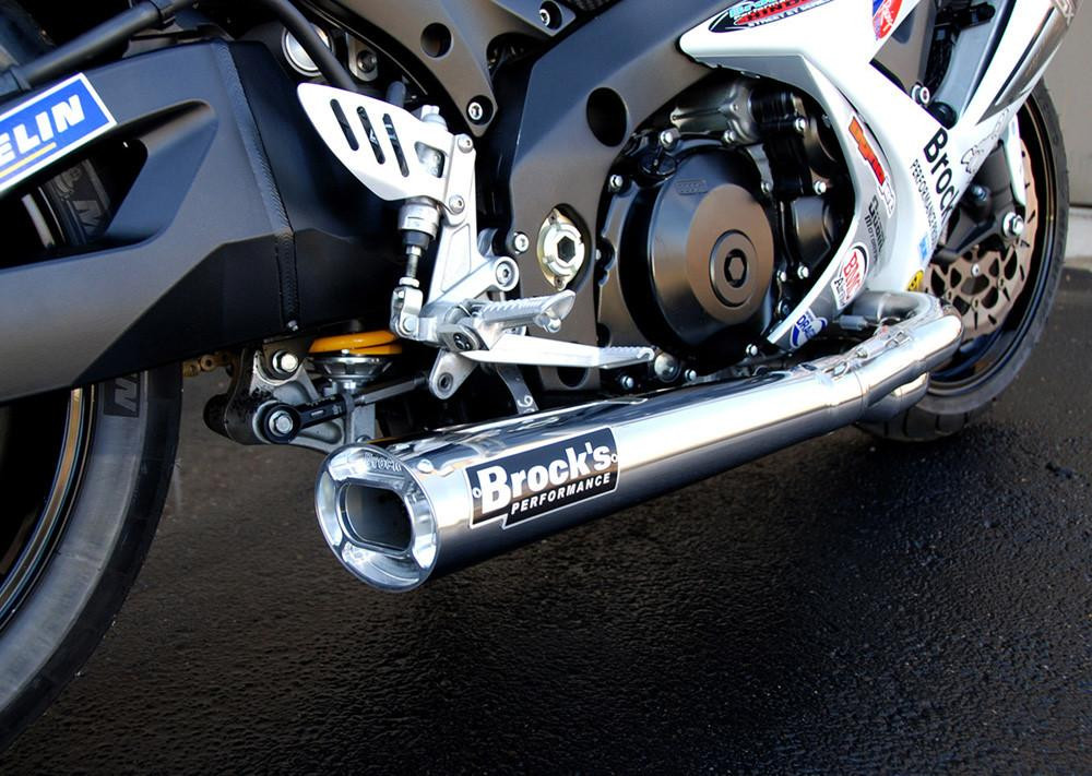 Brocks Performance Brocks Tiwinder Full Exhaust Street Baffle Suzuki GSXR1000 (07-08), close-up image of the motorcycle's exhaust system and engine.