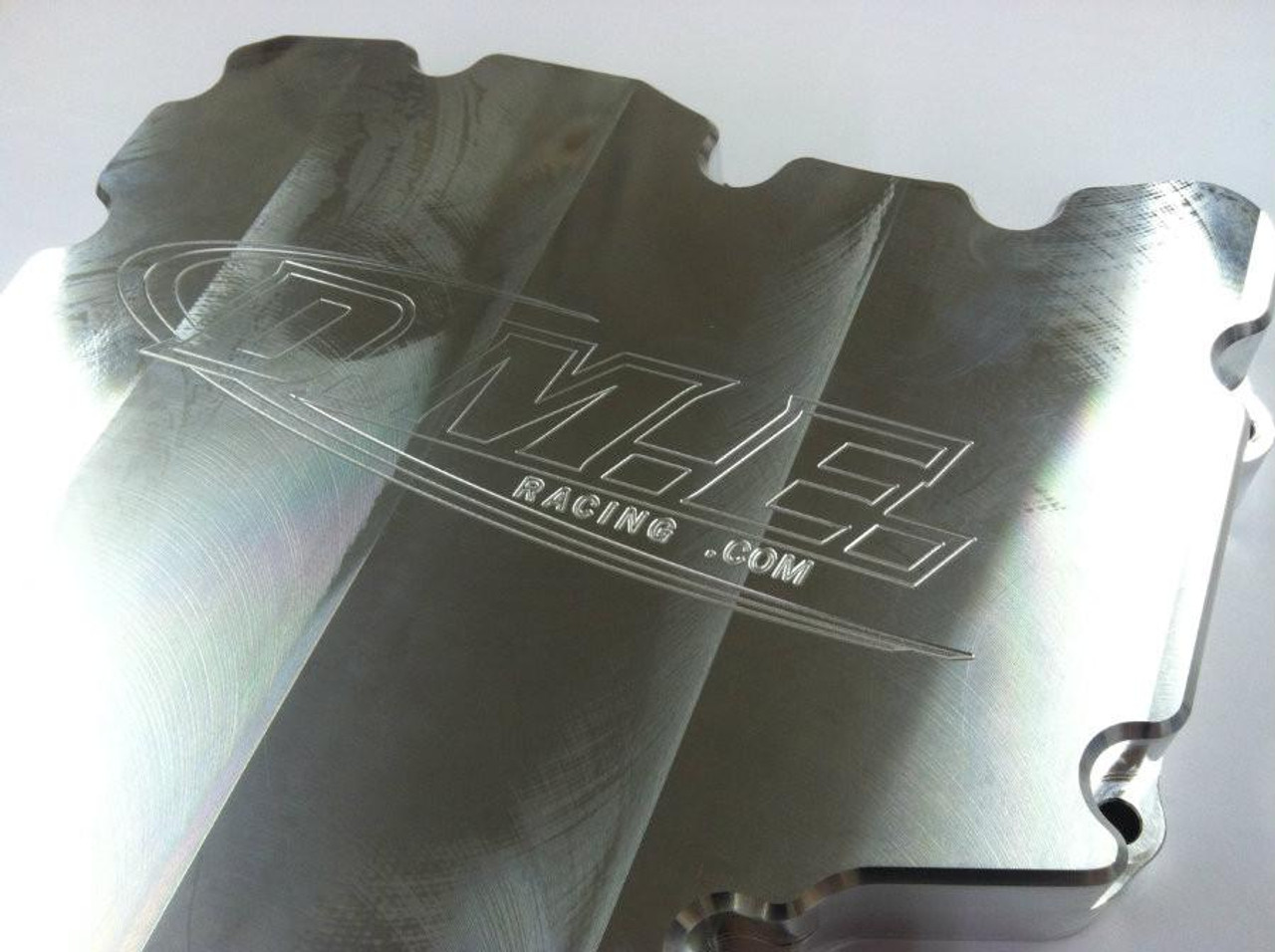 DME Low Profile Billet Oil Pan BMW S1000RR (09-18), metal oil pan with engraved logo and smooth finish. DME Low Profile Billet Oil Pan BMW S1000RR (09-18), metal oil pan with engraved logo and smooth finish.