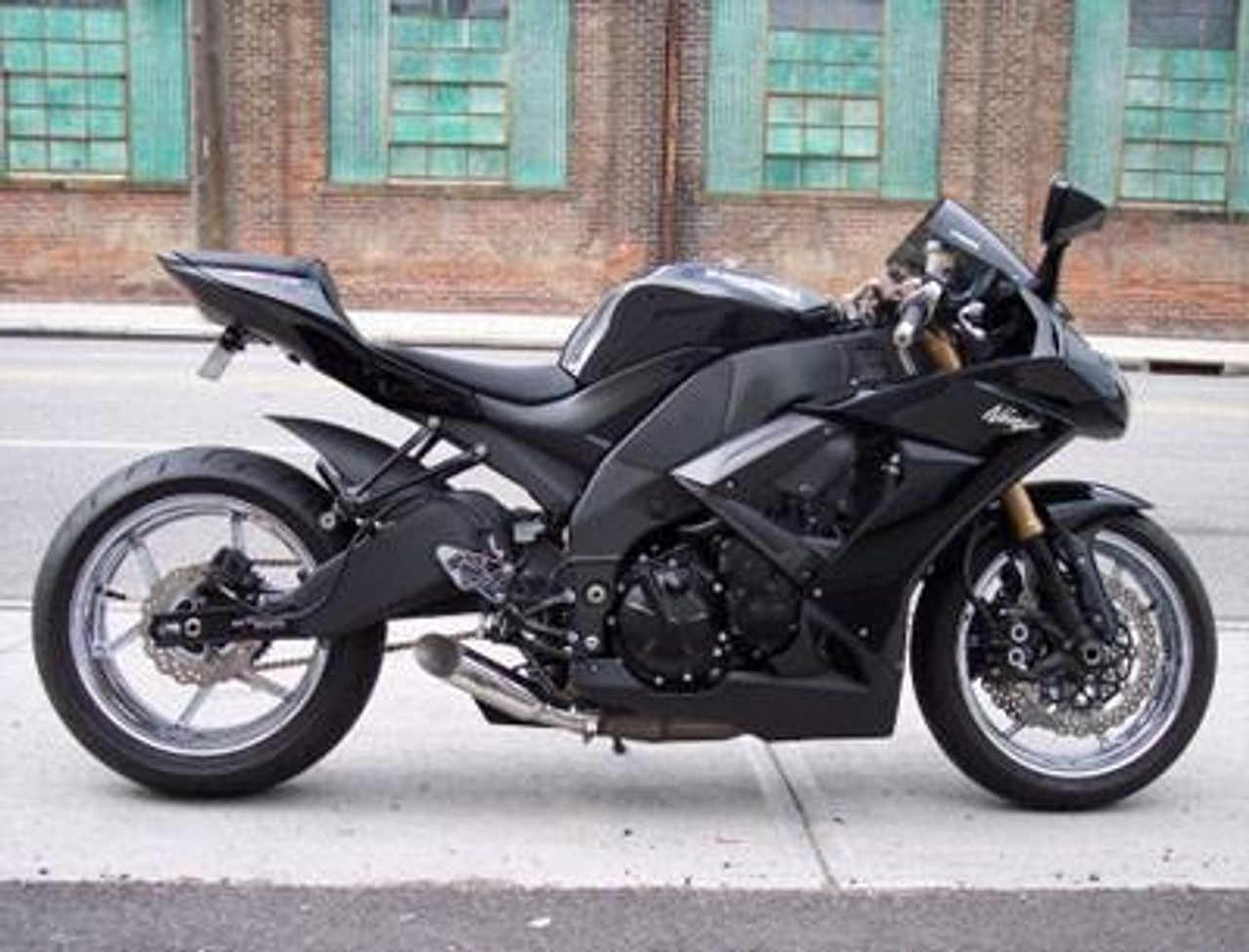 VooDoo Shorty Slip On Exhaust Kawasaki ZX10R (08-10), black motorcycle with slip-on exhaust system installed on a street background.