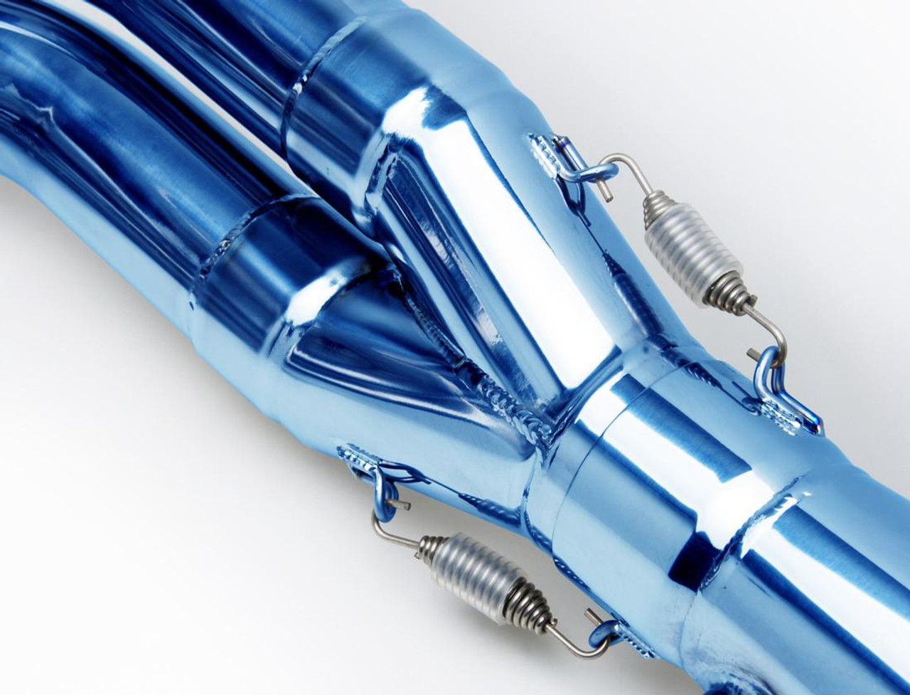 Brocks Performance Brocks Tiwinder Full Exhaust Race Baffle Blue Suzuki GSXR1000 (05-06), close-up of a shiny blue motorcycle exhaust pipe with metal springs and hooks.
