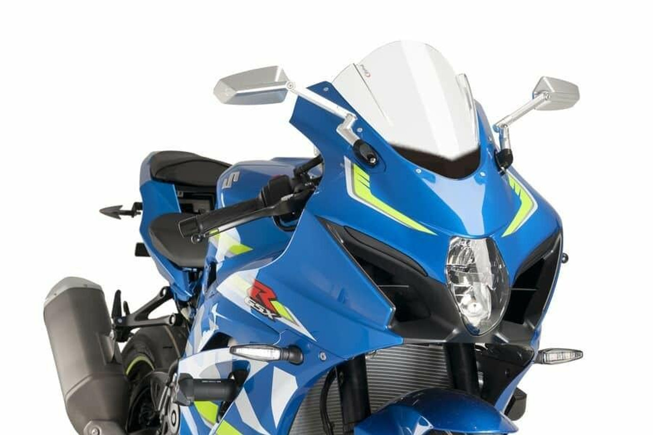 Puig Z-Racing Windscreen Suzuki GSXR1000 2017-2025, blue and white motorcycle windscreen with aerodynamic design on a Suzuki GSXR1000 sports bike.