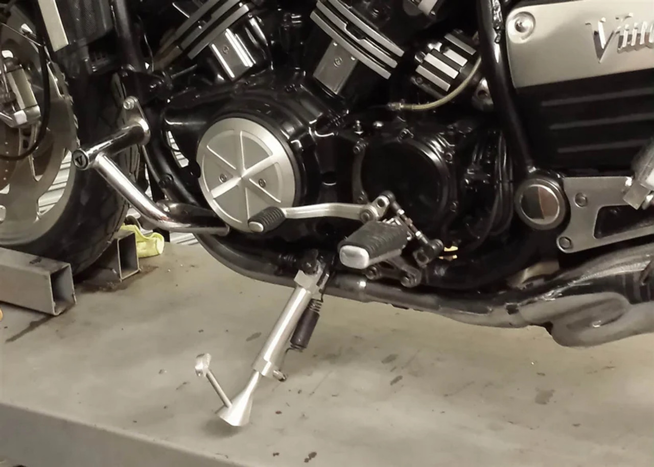 VooDoo Adjustable Kickstand Yamaha VMAX1700(85-07) - Schnitz Racing
