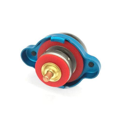 Schnitz Racing Schnitz High Pressure Temperature Gauge Radiator Cap, automotive cooling system radiator cap with high pressure and temperature gauge for engine temperature monitoring.