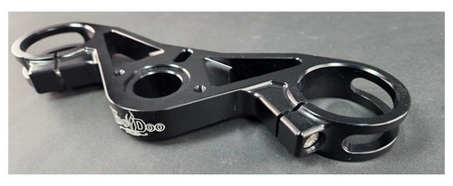 VooDoo Voodoo Top Triple Clamp for Suzuki GSXR1000 (09-25), black metallic motorcycle triple clamp component with mounting holes and circular openings for handlebars and steering
