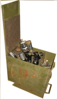 U.S. WW2 / Korean War Radio Chest #CH-264 - SARCO, Inc
