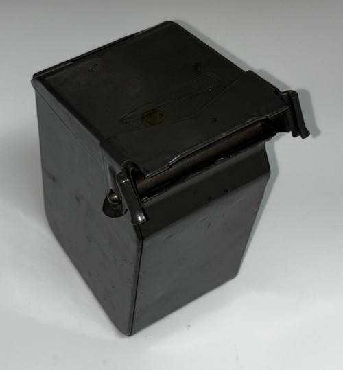 UK59 Small ammo cans with belt