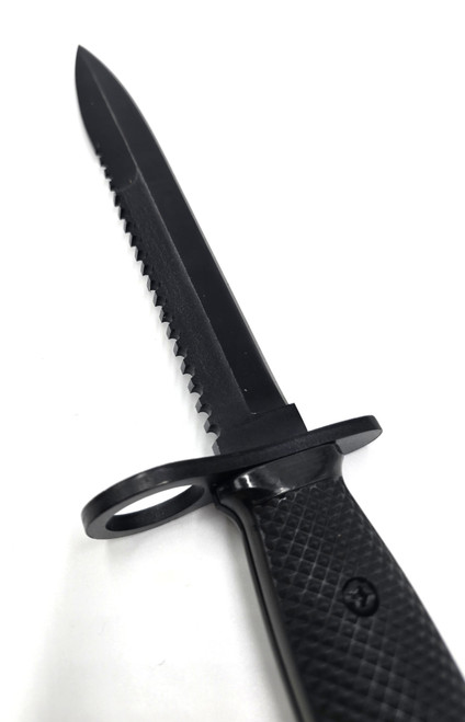 Late Production M7 Sawback AR15 & M16 Bayonet with M8A1 Scabbard
