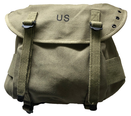 U.S. M-1961  'Vietnam Era' Butt Pack w/ Clips 