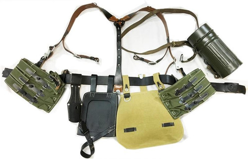 MP40 Ensemble Harness Set with 6 Magazines 32rnd MP40 Ensemble Harness Set with 6 Magazines 32rnd