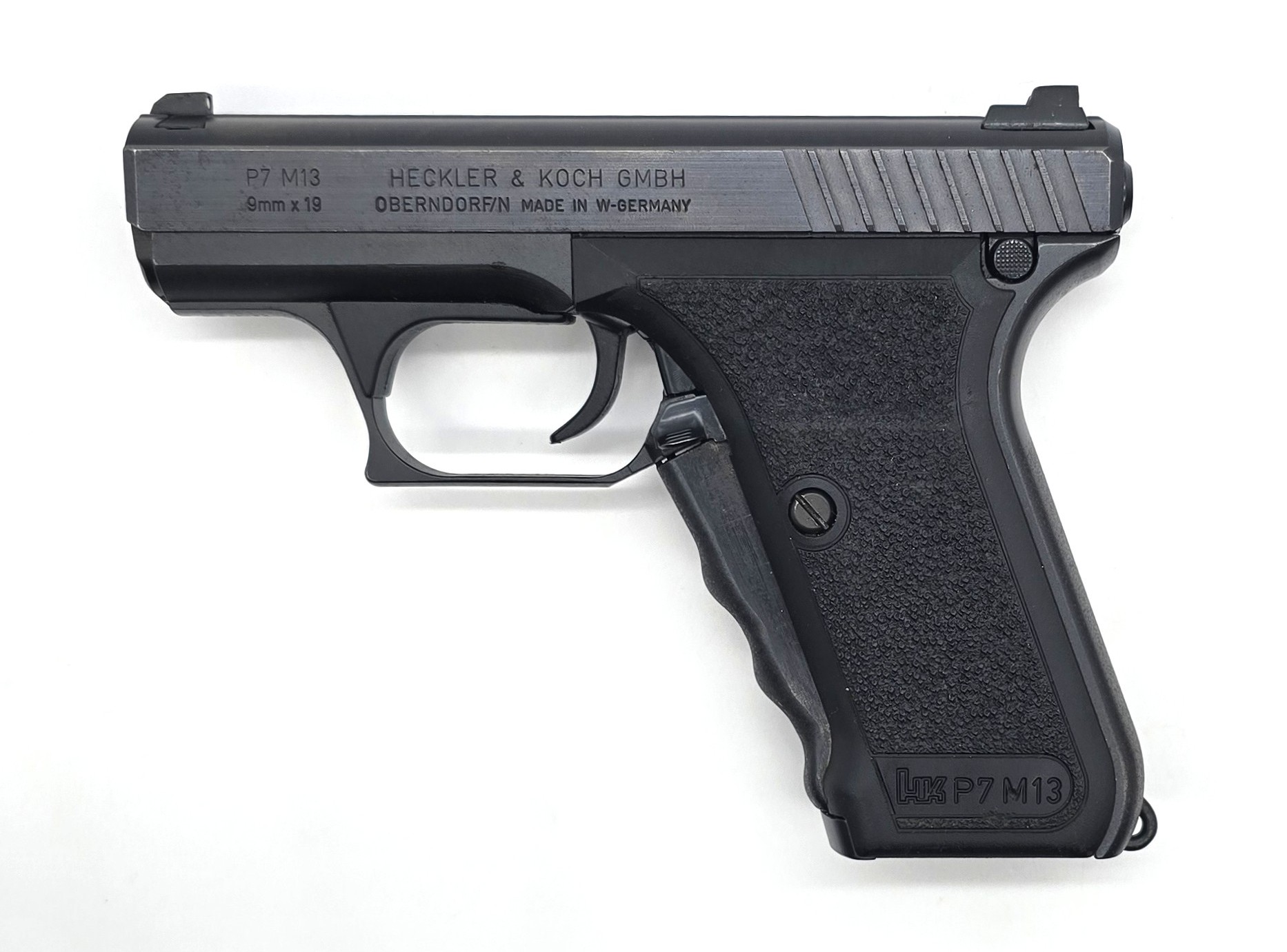 トイガン MGC Heckler & Koch P7 M13 Heckler & Koch P7 M13 9mm Pistol Serial 86858 - SARCO, Inc