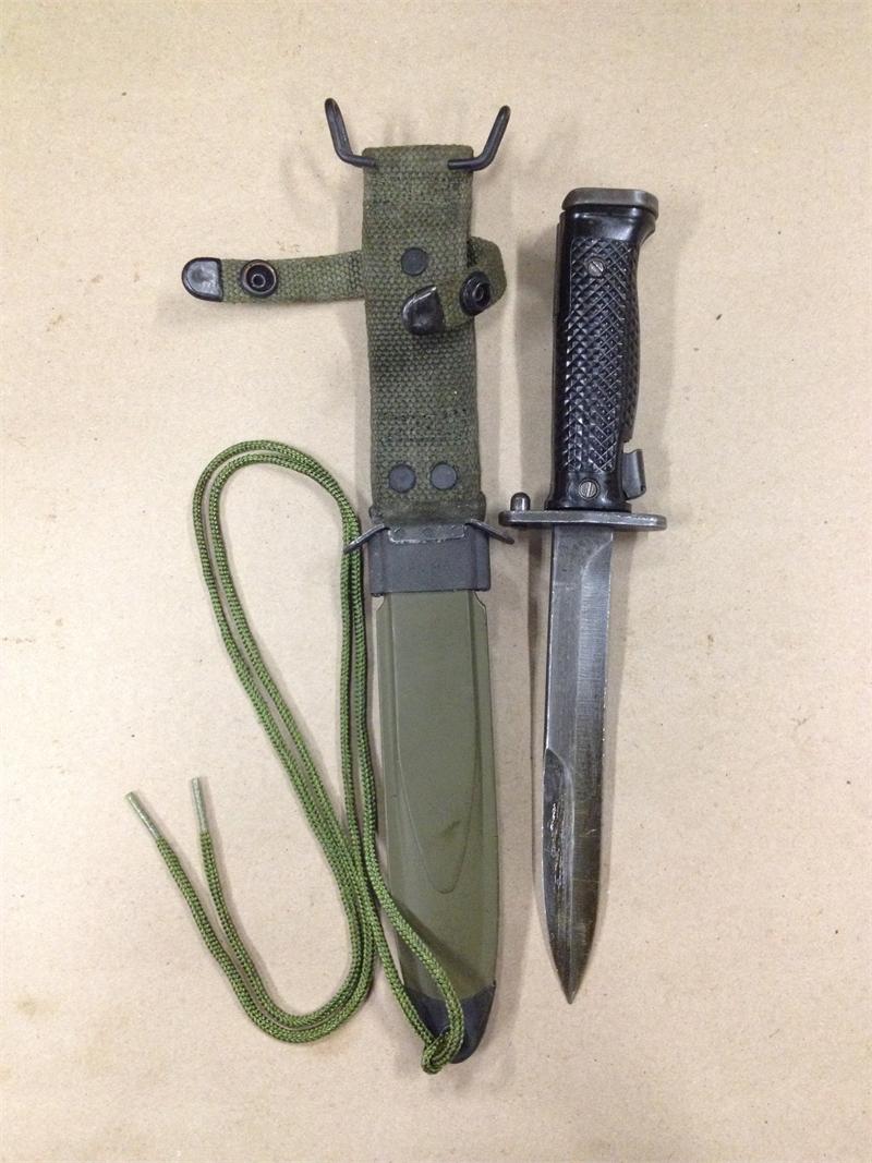 実物支給品 M10 SCABBARD U.S. G.I. M10 Scabbard for M7 Bayonet | Colemans