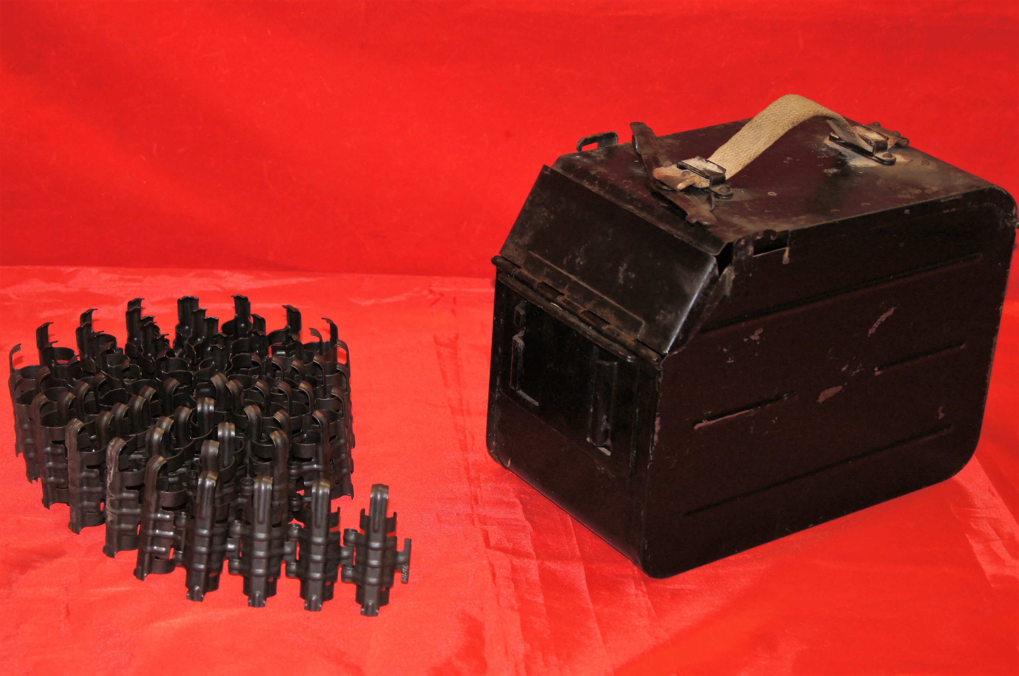 ammo CD6枚組 DSHK Ammo Can with 60rd Belt - SARCO, Inc