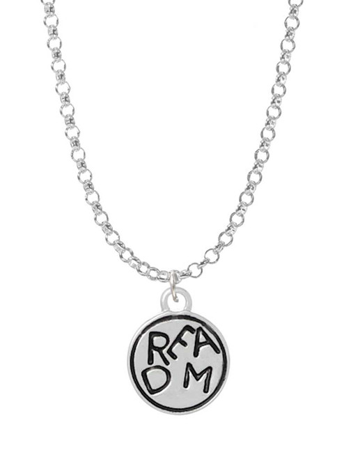 Dream in Circle Charm Necklace