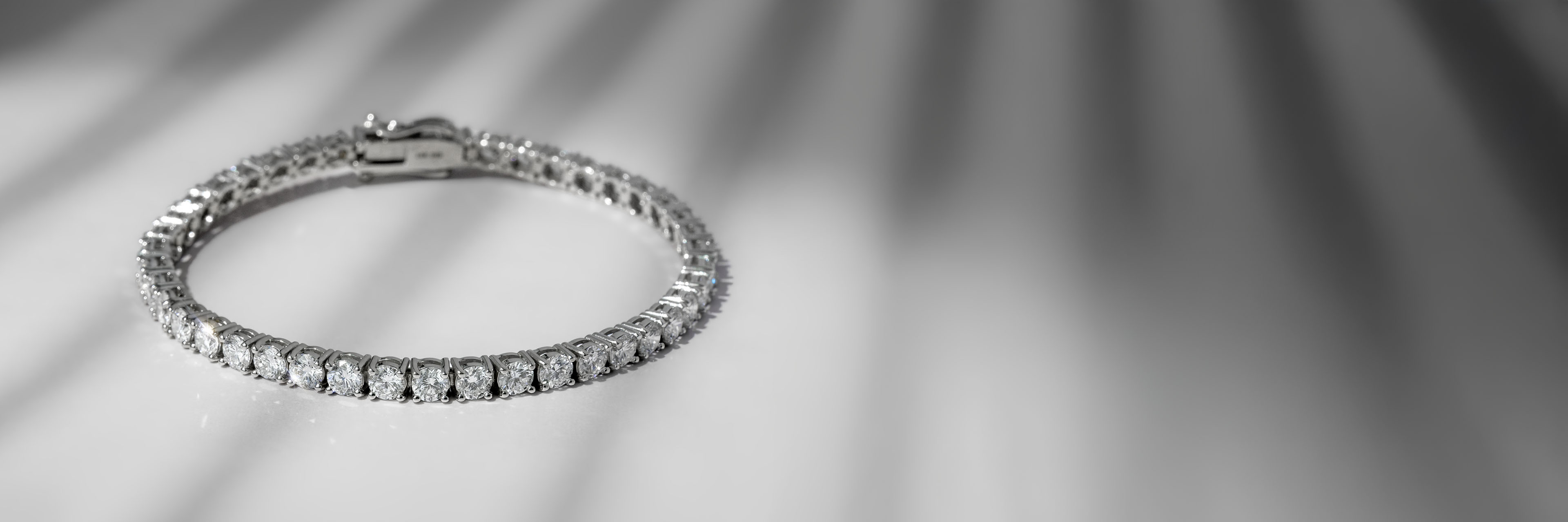 Shop Lab Grown Diamond Bracelets