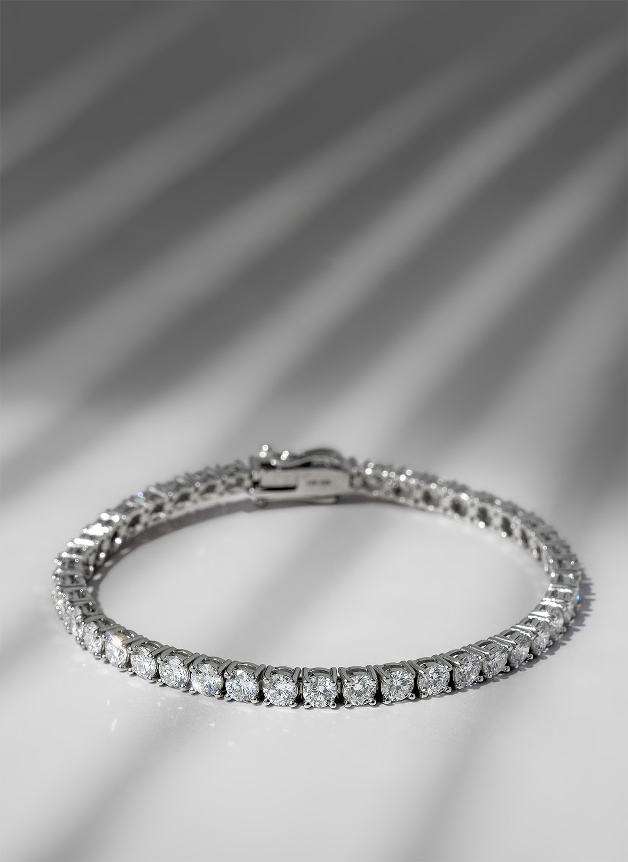 Shop Lab Grown Diamond Bracelets