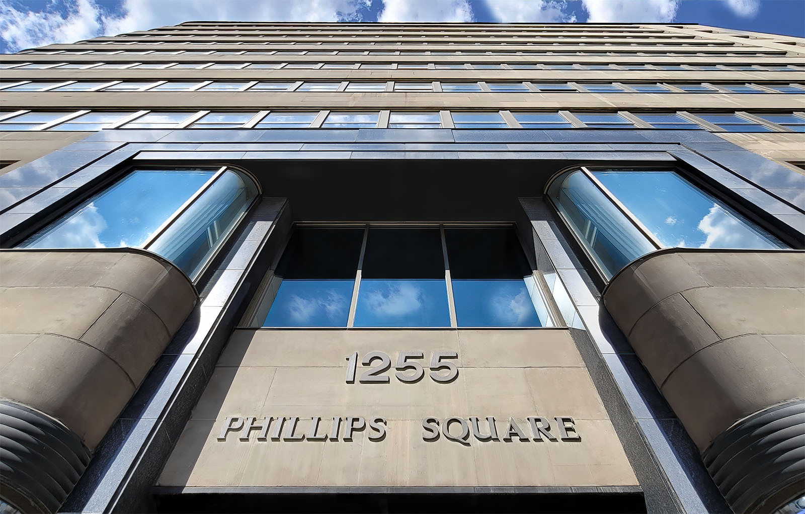 Majesty Diamonds Front