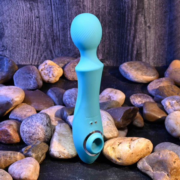 Wanderful Wand vibrator with suction by Evolved Novelties