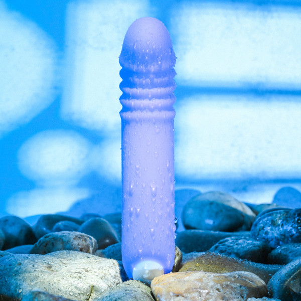 Evolved Novelties - The G-Rave - Light-up G-spot vibrator lifestyle product photo