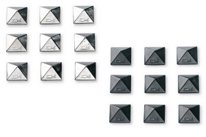 Dakine Pyramid Studs Snowboard Stomp Pad Dakine Pyramid Studs Snowboard Stomp Pad